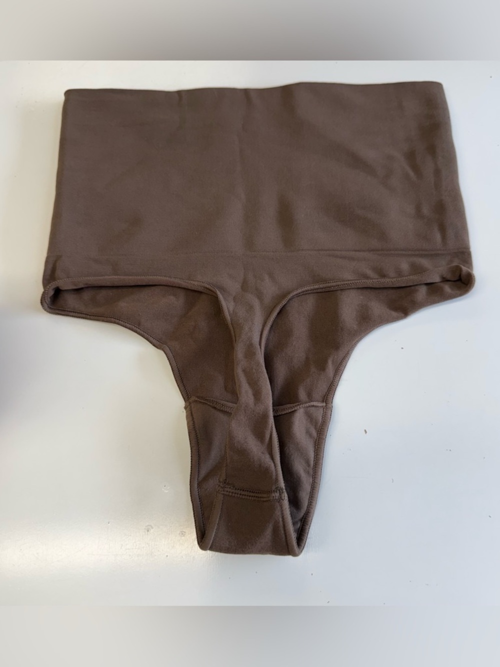 Skims Sculpting High Waist Thong Shaper brown L/XL - Picture 2 of 6